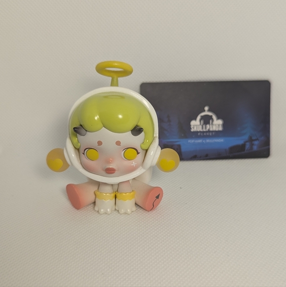 POP MART Skullpanda Ancient Castle Series Figures - Fake Angel - Picture 2 of 3